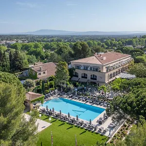 Le Vallon De Valrugues & Hotel