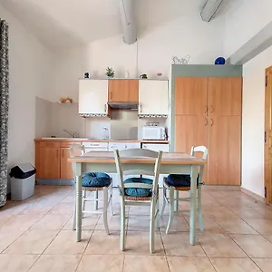 Mazet Les Oliviers Saint-rémy De Provence Hébergement de vacances