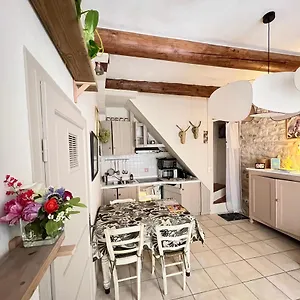 A St Remy Petite Maison Au Coeur Du Village Saint-Remy-de-Provence
